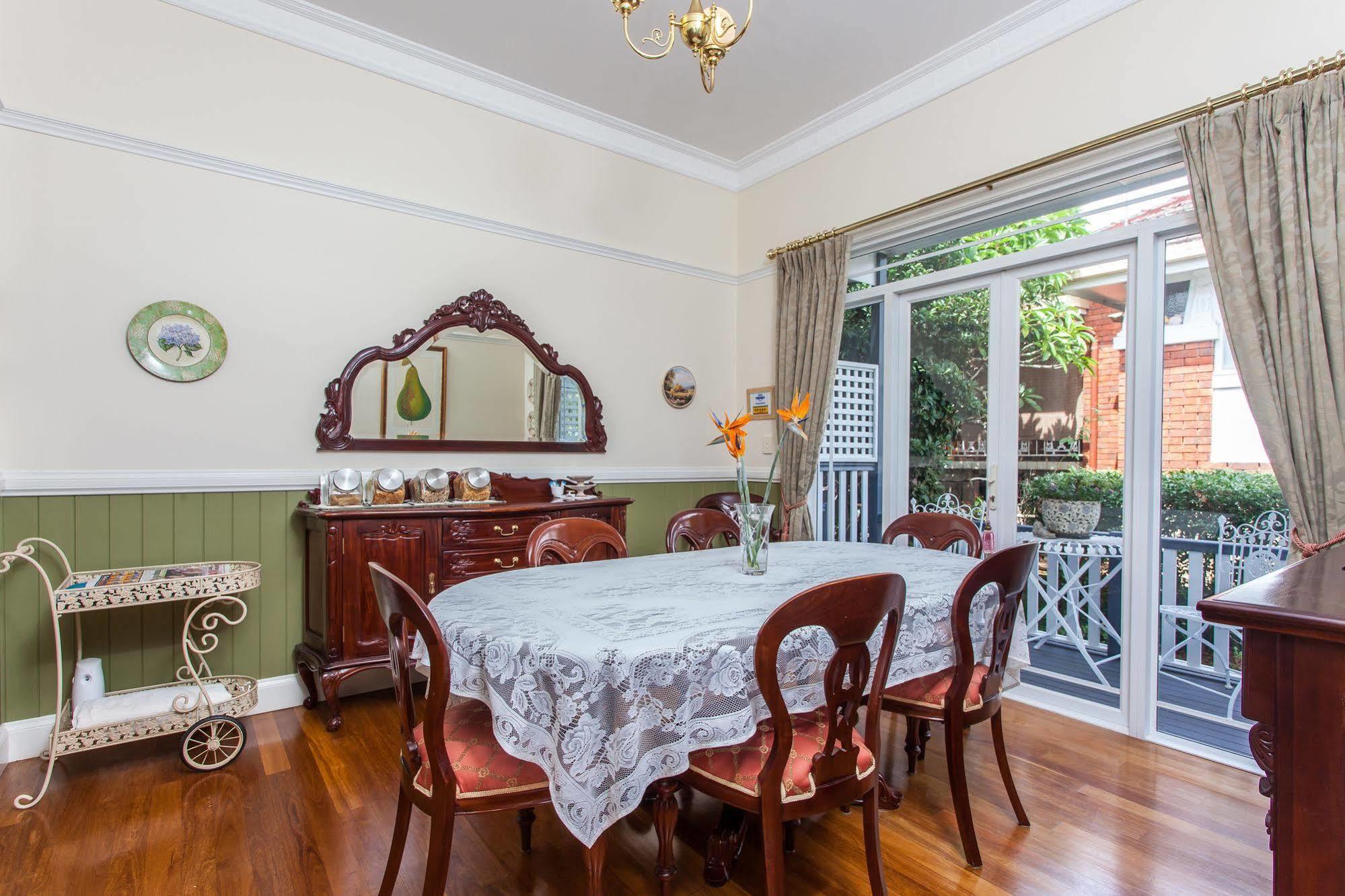 ליסמור Elindale House Bed & Breakfast מראה חיצוני תמונה