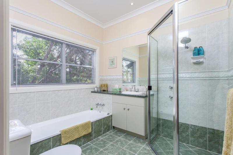 ליסמור Elindale House Bed & Breakfast מראה חיצוני תמונה